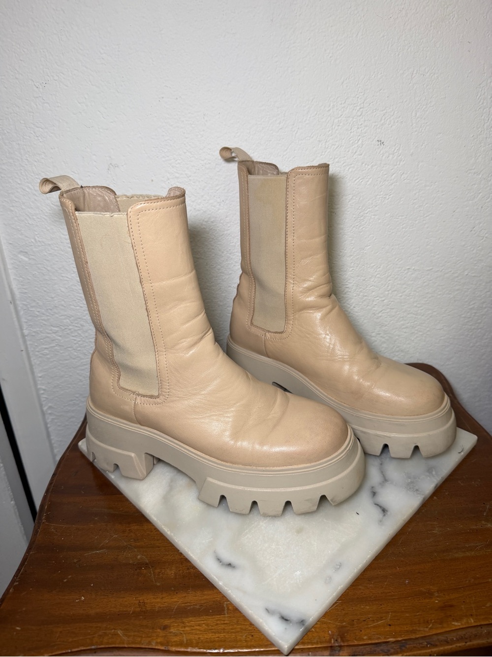 Thursday Boots Reign Cream